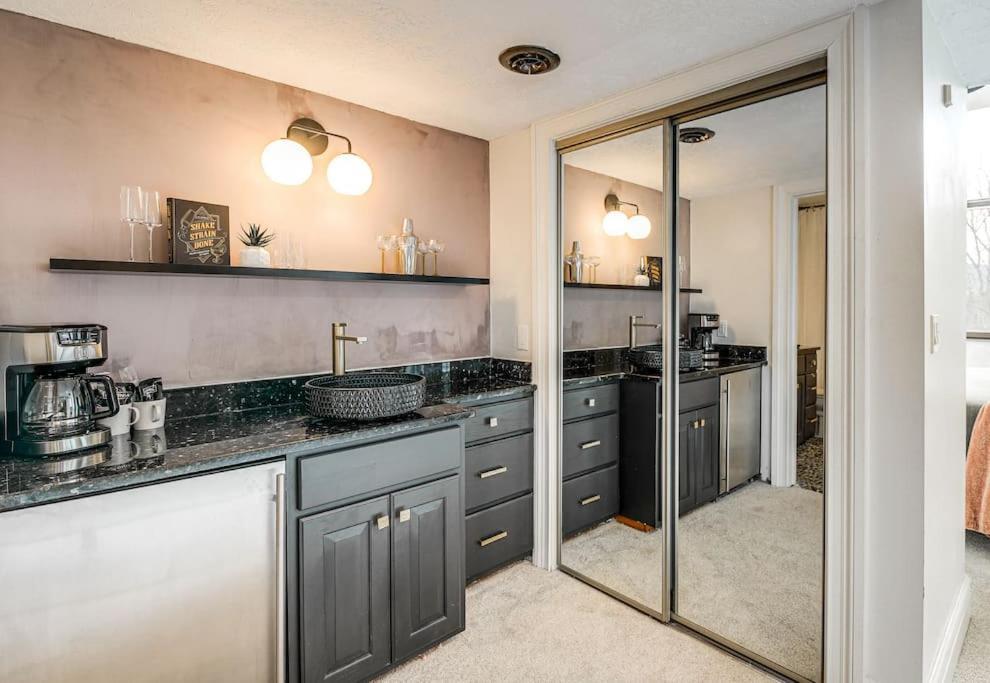 Villa Lux Retro Getaway W/ Ober & Smoky Mtn Views! Gatlinburg Esterno foto